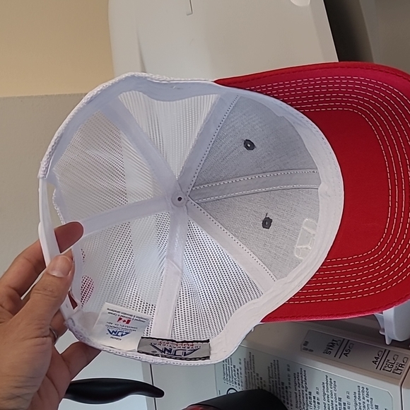 Honda Tumbler and Hat - Picture 2 of 3